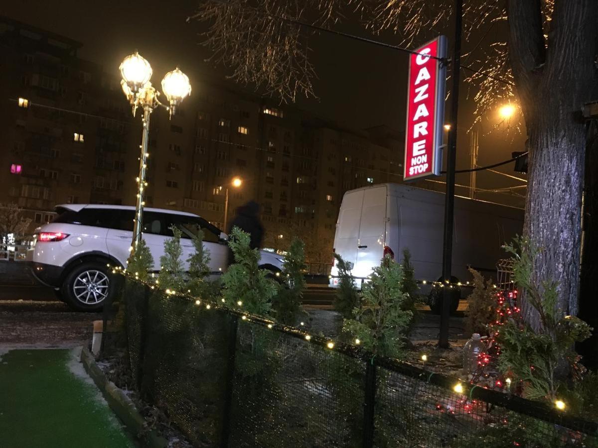 Magic Accommodation Bucarest Esterno foto