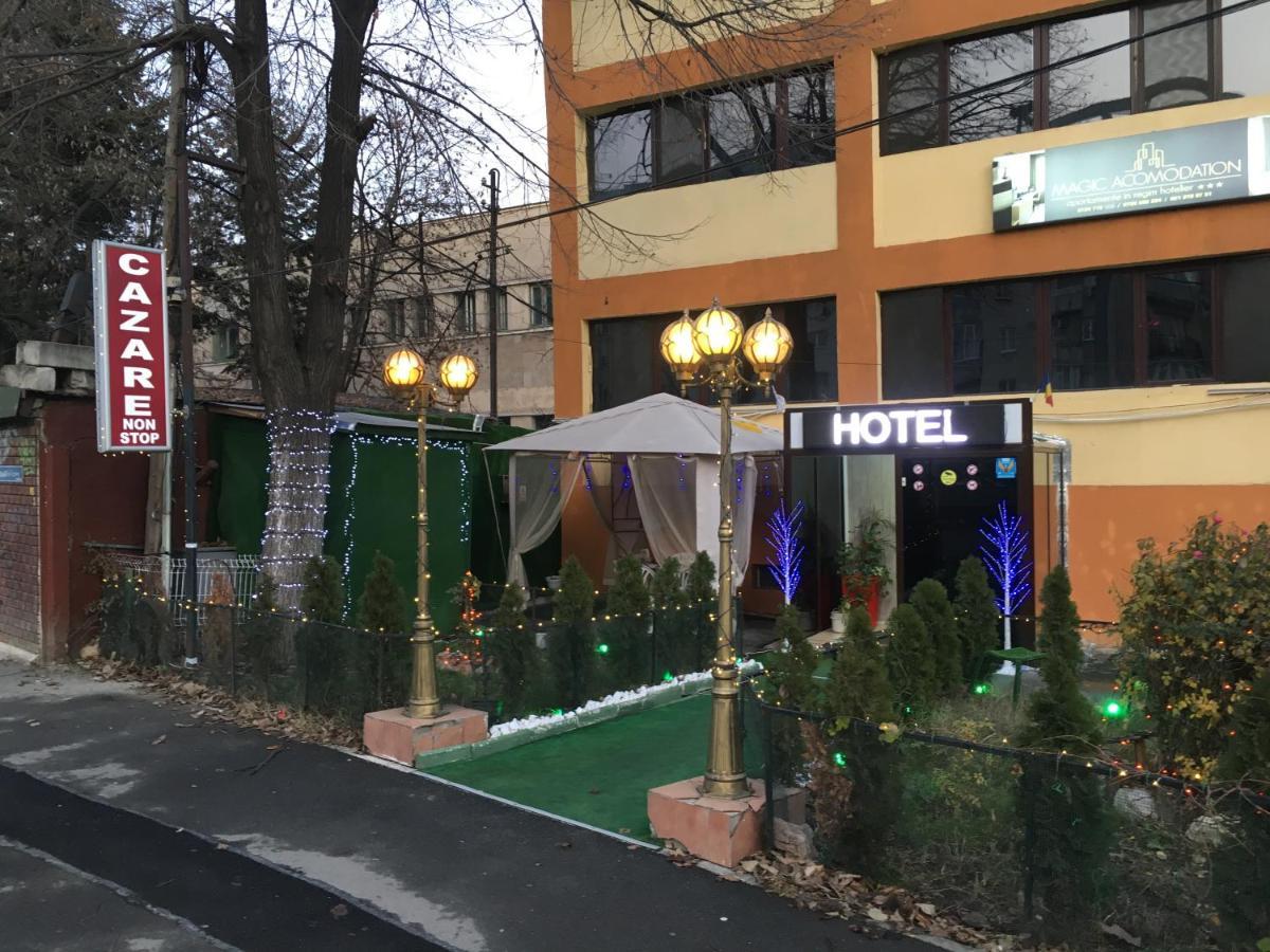 Magic Accommodation Bucarest Esterno foto