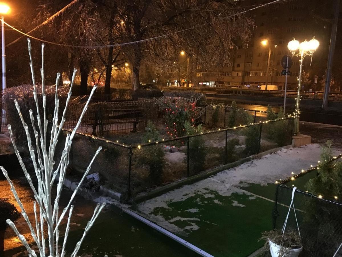 Magic Accommodation Bucarest Esterno foto