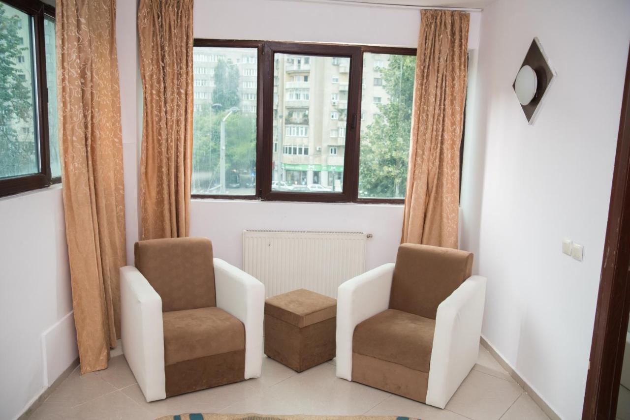 Magic Accommodation Bucarest Esterno foto