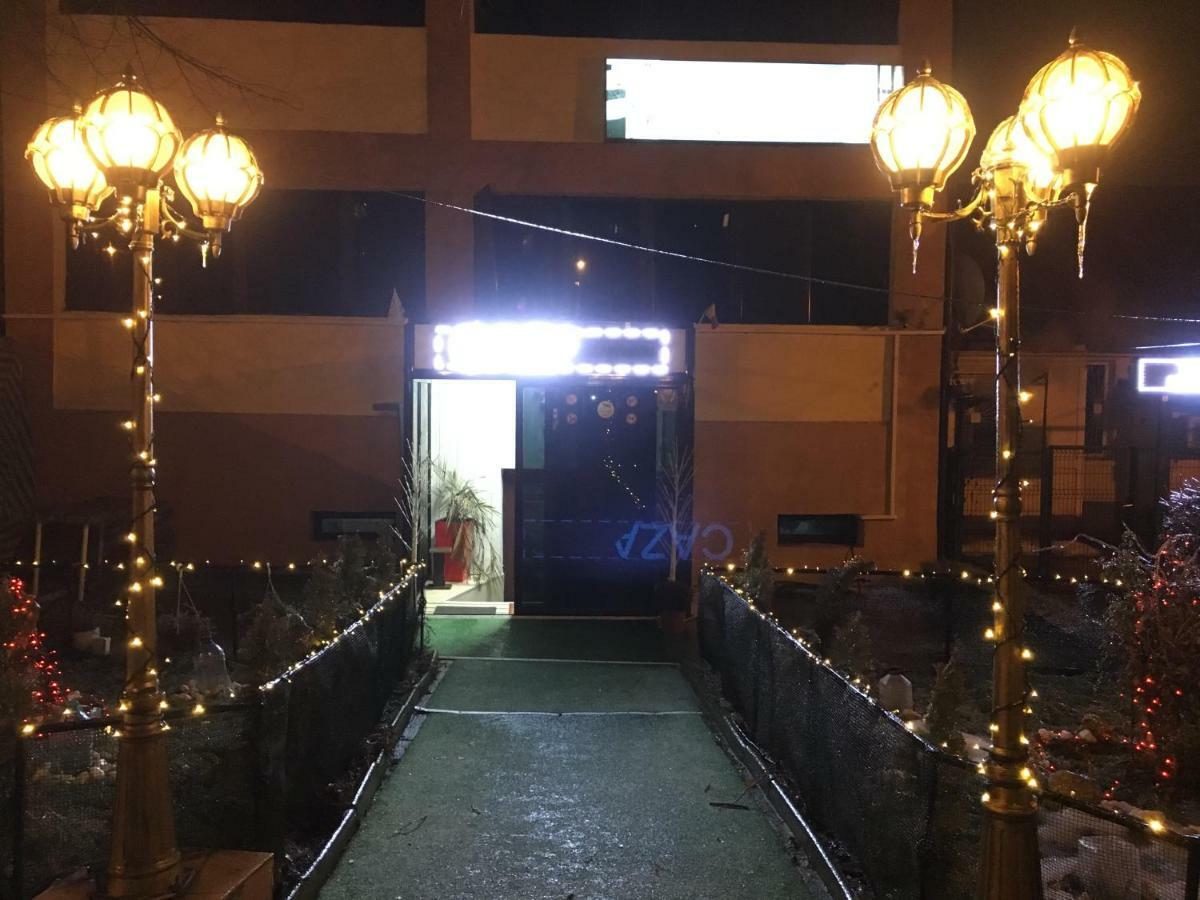 Magic Accommodation Bucarest Esterno foto