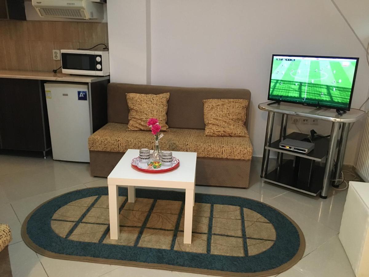 Magic Accommodation Bucarest Esterno foto